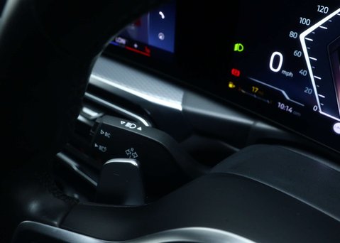 BMW 3 Series 2.0 320i M Sport Saloon 4dr Petrol Auto Euro 6 (s/s) (184 ps) 38