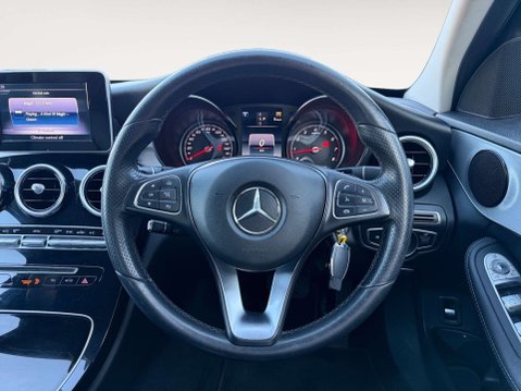 Mercedes-Benz C Class 2.0 C 200 Sport Auto 4dr 12