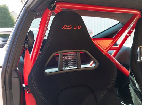 Porsche 911 GT3 RS (997.2) 13