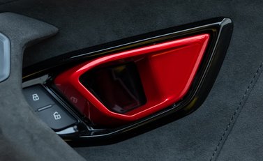 Lamborghini Huracan Tecnica 24