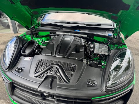 Porsche Macan GTS PDK 26