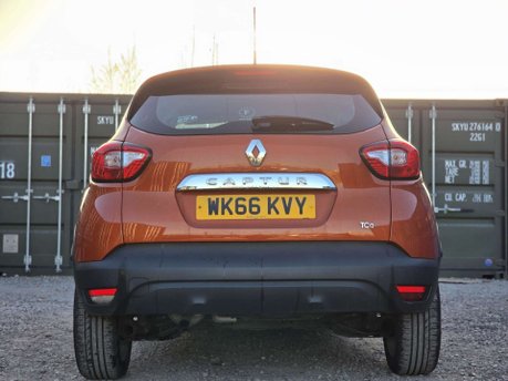 Renault Captur 1.2 TCe ENERGY Dynamique Nav SUV 5dr Petrol Auto Euro 6 (s/s) (120 ps) 12