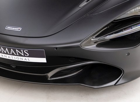 McLaren 720S Performance 23