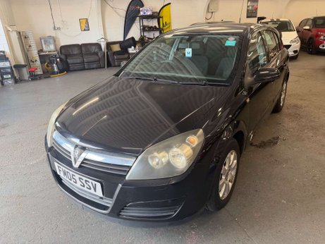 Vauxhall Astra 1.8i 16v Club Hatchback 5dr Petrol Automatic (197 g/km, 123 bhp) 2