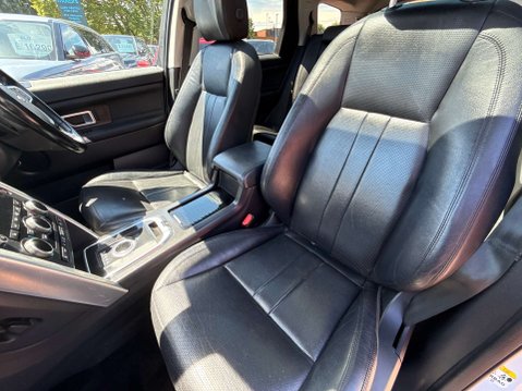 Land Rover Discovery Sport 2.0 TD4 HSE Black SUV 5dr Diesel Auto 4WD Euro 6 (s/s) (180 ps) 53