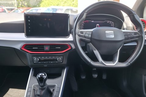 SEAT Arona ECOTSI FR SPORT.. STUNNING EXAMPLE.. 1 PREVIOUS OWNER 14