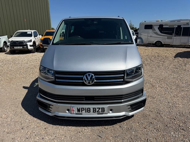 Volkswagen Transporter AUTO Crew Cab SWB L1H1 210BHP T32 Tdi Sportline Kombi Nav EURO 6 NO VAT 4