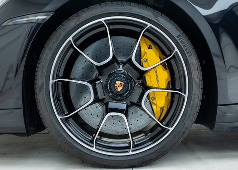 Porsche 911 Turbo S Cabriolet (992)