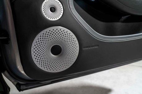 Bentley Continental GT V8. MULLINER SPEC. TOURING SPEC. CENTENARY SPEC. ROTATING DISPLAY. B&O. 72