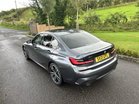BMW 3 Series 330E XDRIVE M SPORT 10