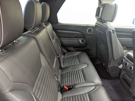 Land Rover Discovery 3.0 Discovery Luxury HSE TD6 Auto 4WD 5dr 45