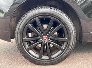 Jaguar F-Pace 2.0 D180 R-Sport Auto AWD Euro 6 (s/s) 5dr 77