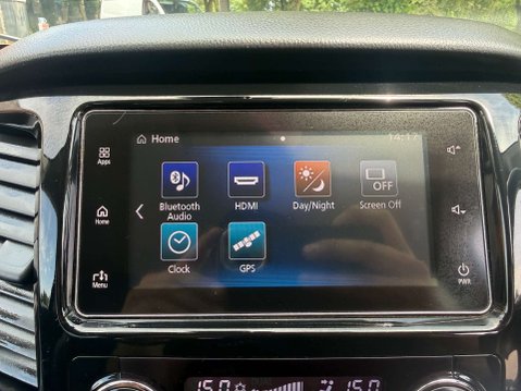 Mitsubishi L200 2.4 L200 Barbarian DI-D Auto 4WD 38