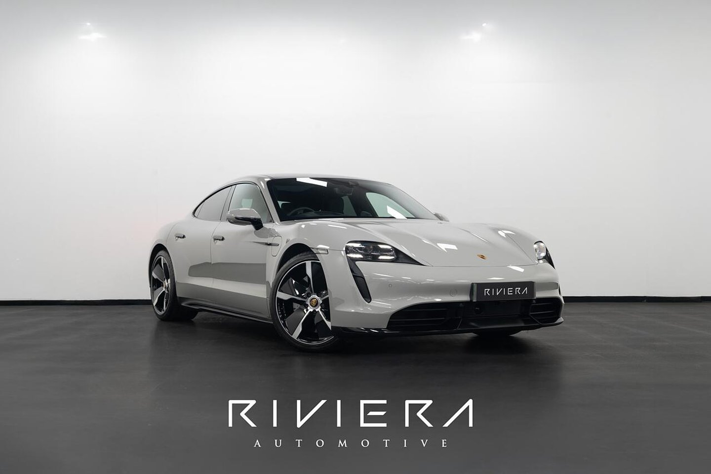 2024 PORSCHE TAYCAN