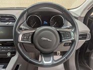 Jaguar F-Pace 2.0 F-PACE Portfolio AWD Auto 4WD 5dr 67