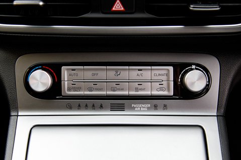 Hyundai KONA ULTIMATE 43