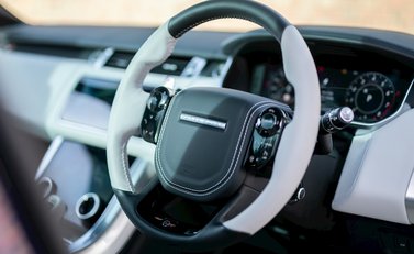 Land Rover Range Rover Sport 5.0 SVR 11