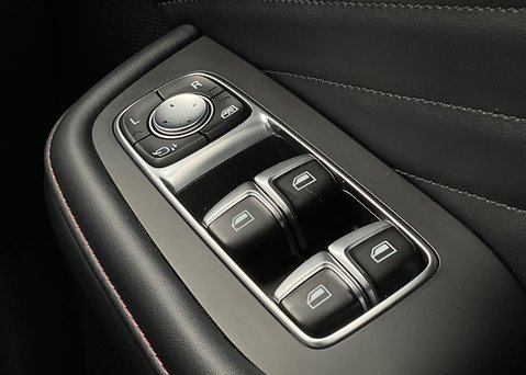 MG HS 1.5 T-GDI PHEV EXCLUSIVE 18