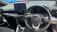 Toyota Yaris Cross 1.5 VVT-h Design SUV 5dr Petrol Hybrid E-CVT Euro 6 (s/s) (116 ps) 44