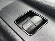 Mercedes-Benz Sprinter 315 Cdi Progressive Luton with Tail Lift 32