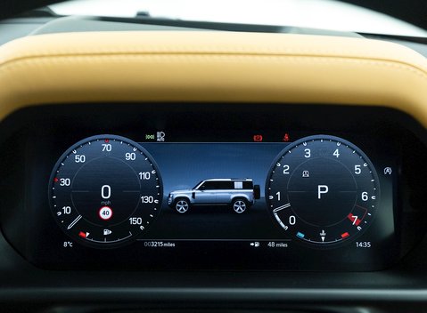 Land Rover Defender 110 V8 17