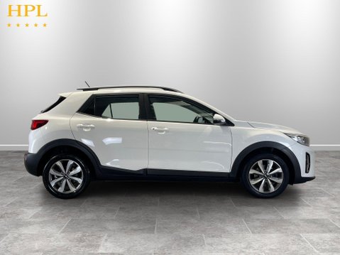 Kia Stonic 1.0 T-GDi 2 SUV 5dr Petrol Manual Euro 6 (s/s) (99 bhp) 8