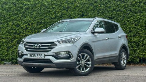 Hyundai SANTA FE 2.2 CRDi Blue Drive Premium SUV 5dr Diesel Manual 4WD Euro 6 (200 ps) 