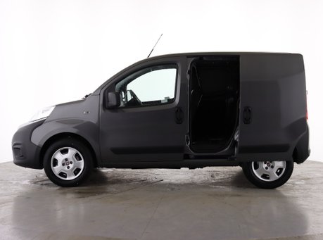 Fiat Fiorino Fiat Fiorino Cargo 1.3 16V Multijet 80 6