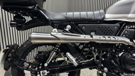 Lexmoto Tempest 2024 ONLY 2K TOP BOX 125CC MOT WARRANTY LEARNER BIKE 16