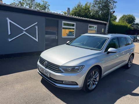 Volkswagen Passat GT TDI BLUEMOTION TECHNOLOGY DSG 10