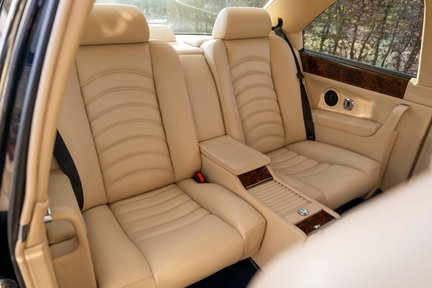 Bentley Continental R Mulliner 31