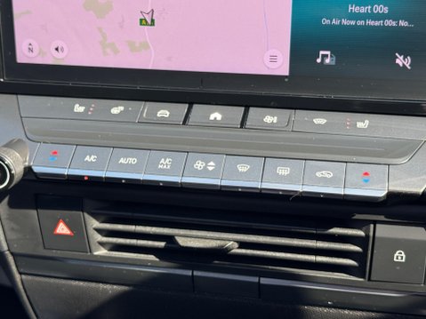 Vauxhall Astra 1.2 Turbo Ultimate Auto Euro 6 (s/s) 5dr 21