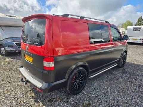 Volkswagen Campervan 2