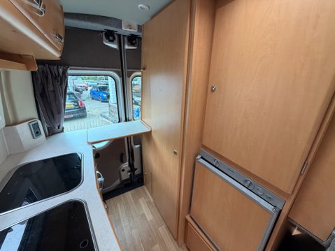 Devon Tempest 1 OWNER 2 BERTH HIGH TOP WITH ONLY 20,000 MILES 19