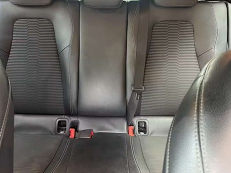 Mercedes-Benz A Class 1.3 A180 Sport (Executive) Hatchback 5dr Petrol 7G-DCT Euro 6 (s/s) (136 ps 6