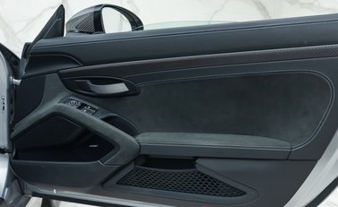 Porsche 718 SPYDER RS 27