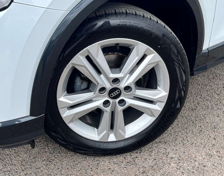 Audi Q2 1.5 Q2 Sport 35 TFSI Semi-Auto 5dr 3