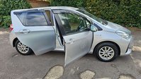 Toyota Yaris 1.5 VVT-h Icon Tech E-CVT Euro 6 (s/s) 5dr 46