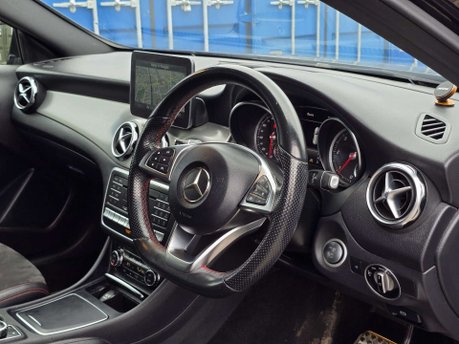 Mercedes-Benz GLA 2.1 GLA220d AMG Line (Premium) SUV 5dr Diesel 7G-DCT 4MATIC Euro 6 (s/s) (1 20