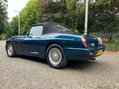 MG RV8 4.0 17