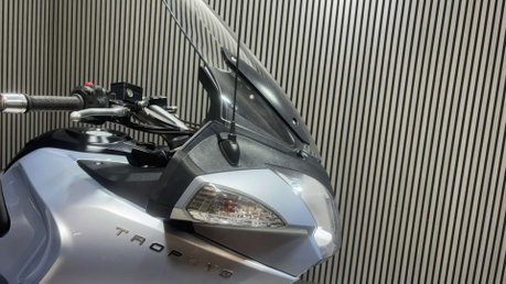 Triumph Trophy 1200 SE 2014 32K FULL LUGGAGE LONG MOT WARRANTY 1200CC 33