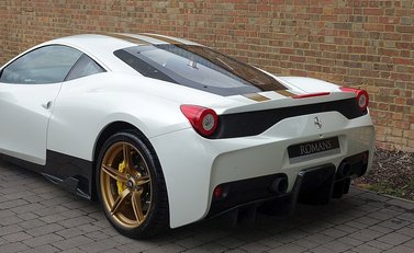 Ferrari 458 Speciale 22