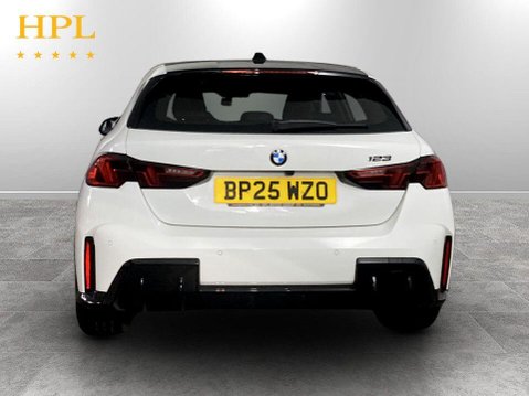BMW 1 Series 1.5 120i MHT M Sport Hatchback 5dr Petrol Hybrid DCT Euro 6 (s/s) (170 ps) 6