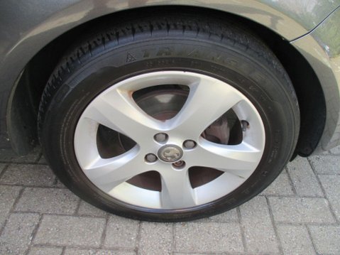 Vauxhall Corsa 1.2i ecoFLEX 16V SXi Euro 5 (s/s) 5dr (A/C) 43