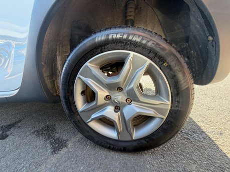 Dacia Sandero Stepway COMFORT TCE 15