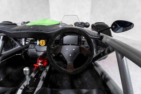 Ariel Atom 4. 350 BHP UPGRADE. 6-SPEED MANUAL. ÖHLINS DAMPERS. 18
