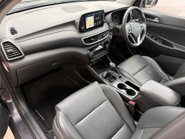 Hyundai TUCSON CRDI PREMIUM SE MHEV 8