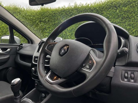 Renault Clio 1.5 dCi Iconic Hatchback 5dr Diesel Manual Euro 6 (s/s) (90 ps) 12