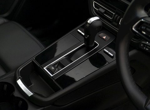 Porsche Macan S 20