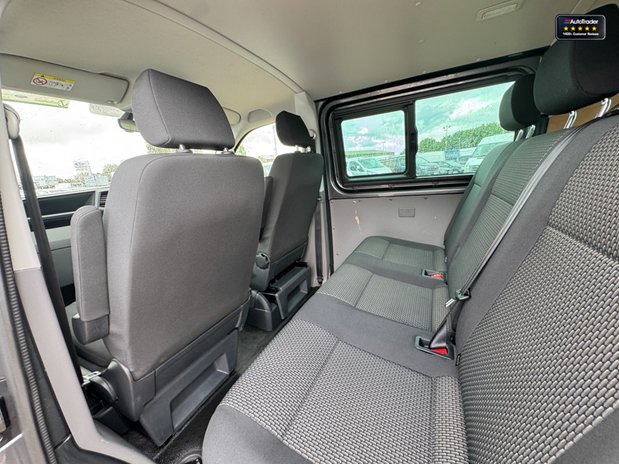 Volkswagen Transporter Crew Cab AUTO SWB L1H1 T32 Tdi Kombi Highline Alloys Air Sensors SELECT 13